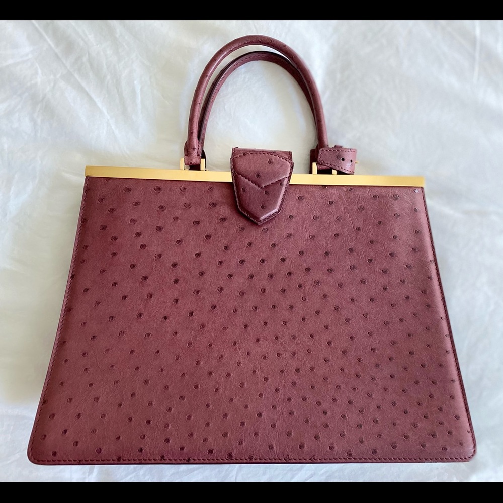 Louis Vuitton Ostrich Top Handle Deesse GM Prune - Picture 3 of 5